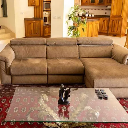 Apartment Seaviewportomasoyacht Apartment, Next To Paceville Saint Julian's