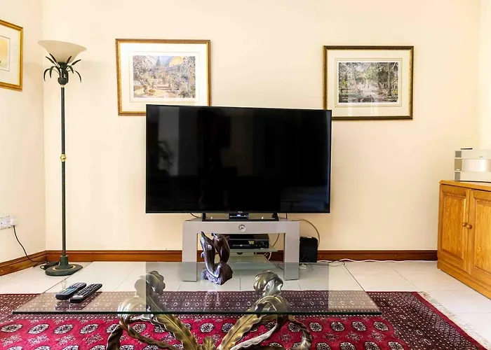 Seafront Portomasoyacht Apartment, Next To Paceville Apartmán Saint Julian's