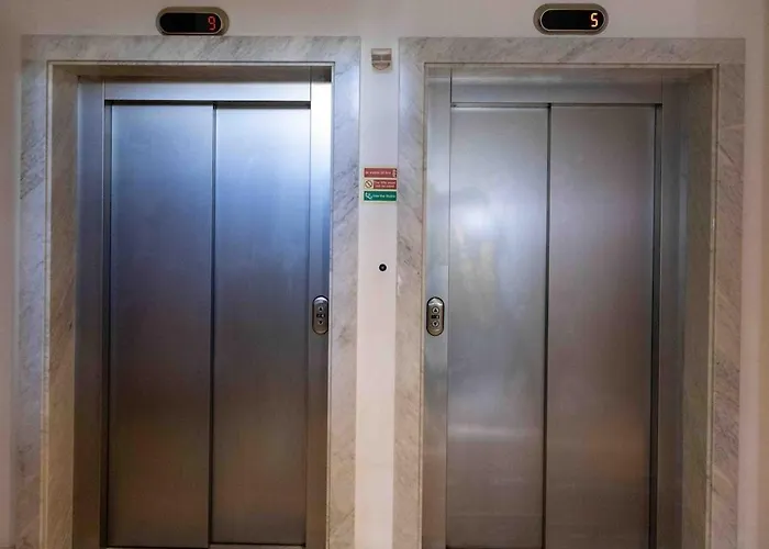 Seafront Portomasoyacht Apartment, Next To Paceville