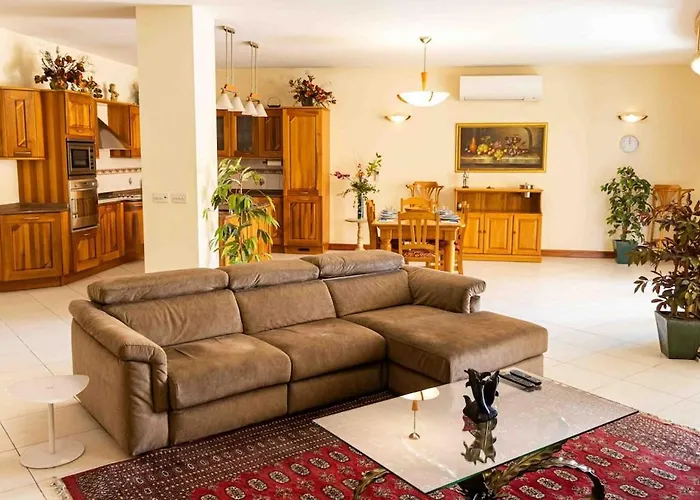 Apartament Seafront Portomasoyacht Apartment, Next To Paceville St. Julian's