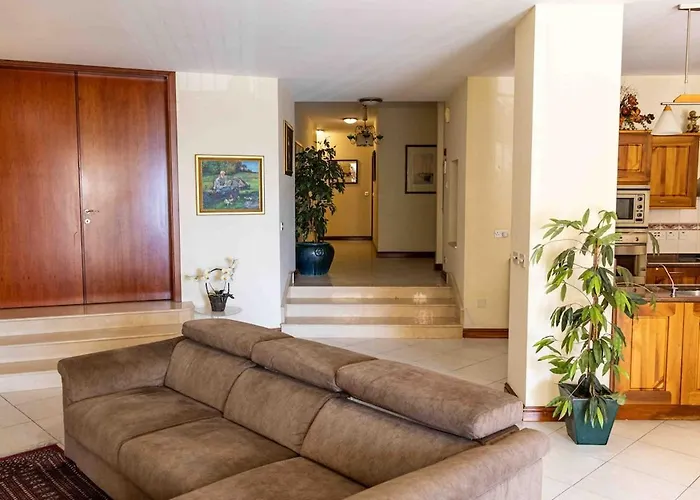 Seafront Portomasoyacht Apartment, Next To Paceville 아파트 Saint Julian's