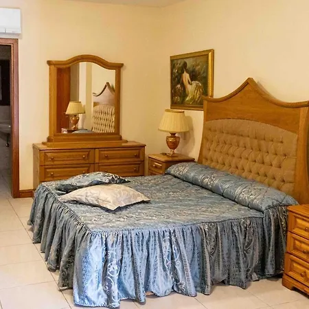 Seaviewportomasoyacht Apartment, Next To Paceville Apartment *