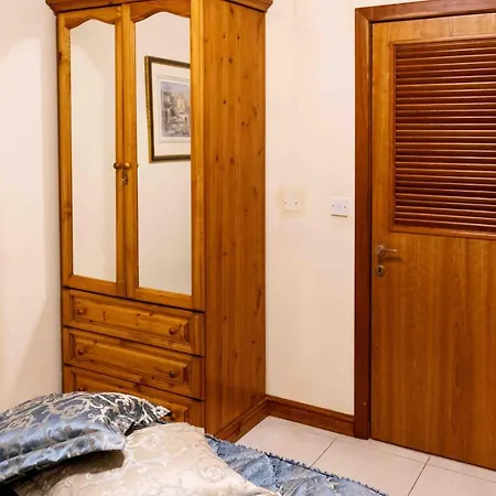 Seaviewportomasoyacht Apartment, Next To Paceville San Ġiljan